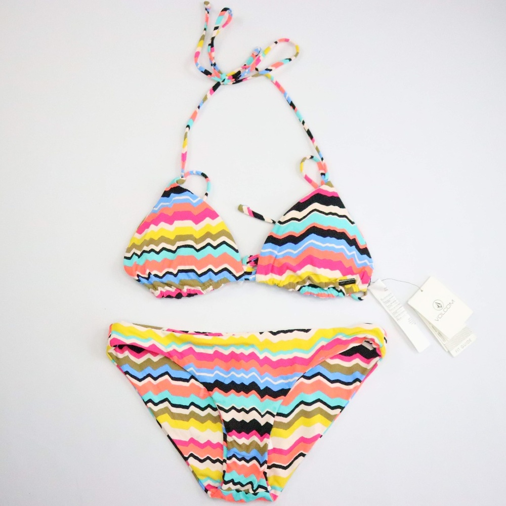 NWT Volcom Rays For Daze Bikini - S - J016 - Picture 2 of 4